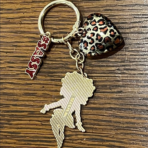 Betty Boop Sassy Key Ring Chain Bag Charm Leopard Gold Tone NWOT - Picture 5 of 8